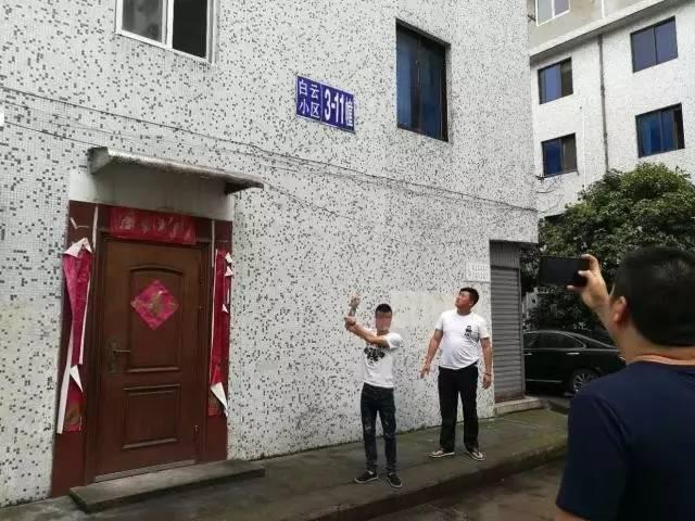 ��???? ��??????